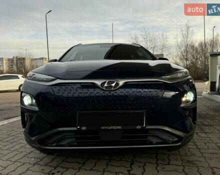 Синий Хендай Kona Electric, объемом двигателя 0 л и пробегом 65 тыс. км за 18500 $, фото 9 на Automoto.ua