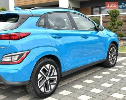 Синий Хендай Kona Electric, объемом двигателя 0 л и пробегом 49 тыс. км за 19950 $, фото 80 на Automoto.ua
