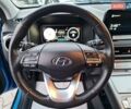 Синий Хендай Kona Electric, объемом двигателя 0 л и пробегом 95 тыс. км за 16600 $, фото 25 на Automoto.ua