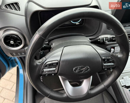 Синий Хендай Kona Electric, объемом двигателя 0 л и пробегом 50 тыс. км за 16500 $, фото 12 на Automoto.ua