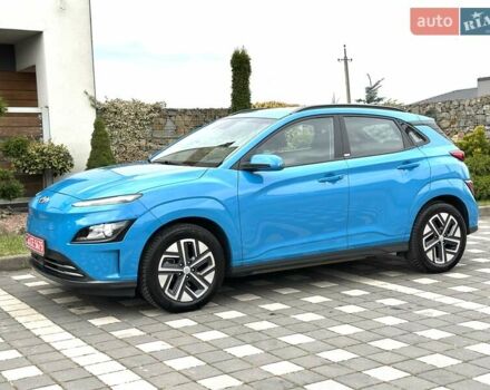 Синий Хендай Kona Electric, объемом двигателя 0 л и пробегом 49 тыс. км за 19950 $, фото 64 на Automoto.ua