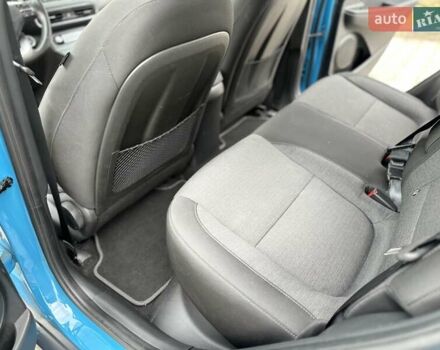 Синий Хендай Kona Electric, объемом двигателя 0 л и пробегом 49 тыс. км за 19950 $, фото 127 на Automoto.ua