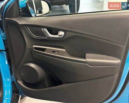 Синий Хендай Kona Electric, объемом двигателя 0 л и пробегом 31 тыс. км за 17700 $, фото 32 на Automoto.ua