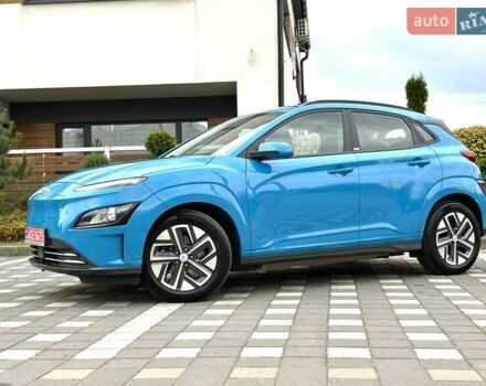 Синий Хендай Kona Electric, объемом двигателя 0 л и пробегом 49 тыс. км за 19950 $, фото 50 на Automoto.ua