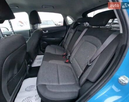 Синий Хендай Kona Electric, объемом двигателя 0 л и пробегом 95 тыс. км за 16600 $, фото 38 на Automoto.ua