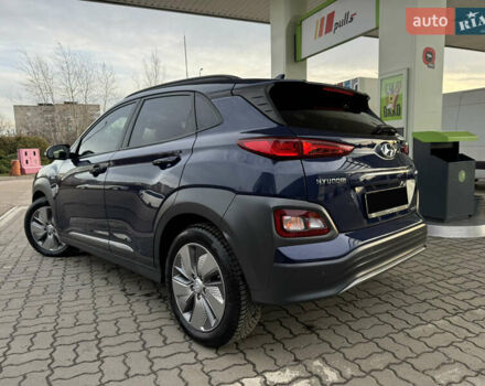 Синий Хендай Kona Electric, объемом двигателя 0 л и пробегом 65 тыс. км за 18500 $, фото 50 на Automoto.ua
