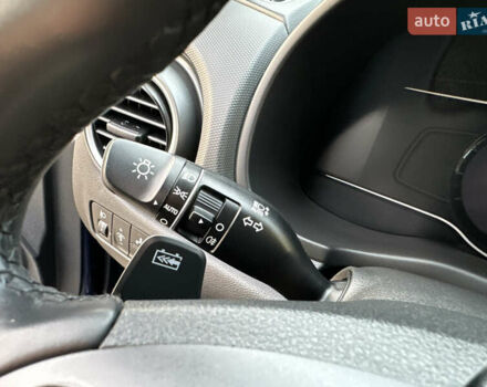 Синий Хендай Kona Electric, объемом двигателя 0 л и пробегом 65 тыс. км за 18500 $, фото 80 на Automoto.ua