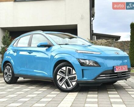 Синий Хендай Kona Electric, объемом двигателя 0 л и пробегом 49 тыс. км за 19950 $, фото 5 на Automoto.ua