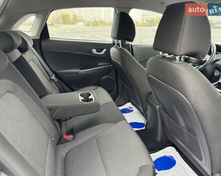 Синий Хендай Kona Electric, объемом двигателя 0 л и пробегом 53 тыс. км за 16700 $, фото 34 на Automoto.ua