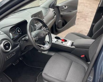 Синий Хендай Kona Electric, объемом двигателя 0 л и пробегом 40 тыс. км за 16800 $, фото 38 на Automoto.ua