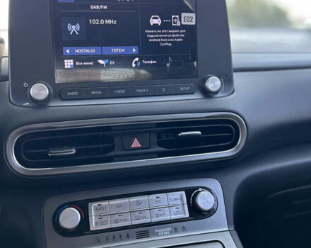 Синій Хендай Kona Electric, об'ємом двигуна 0 л та пробігом 70 тис. км за 16900 $, фото 18 на Automoto.ua