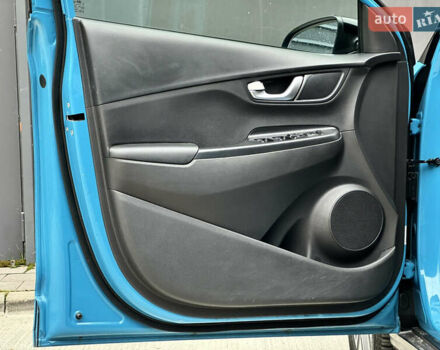 Синій Хендай Kona Electric, об'ємом двигуна 0 л та пробігом 172 тис. км за 17500 $, фото 21 на Automoto.ua