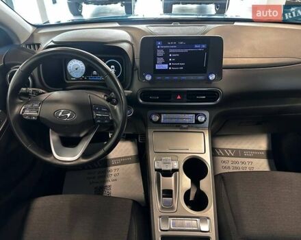 Синий Хендай Kona Electric, объемом двигателя 0 л и пробегом 43 тыс. км за 16100 $, фото 27 на Automoto.ua