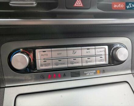 Синий Хендай Kona Electric, объемом двигателя 0 л и пробегом 49 тыс. км за 17333 $, фото 23 на Automoto.ua