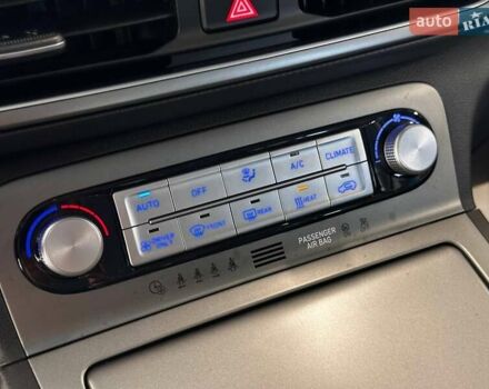 Синій Хендай Kona Electric, об'ємом двигуна 0 л та пробігом 43 тис. км за 16400 $, фото 23 на Automoto.ua