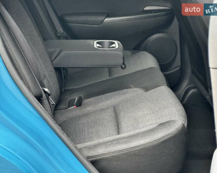 Синій Хендай Kona Electric, об'ємом двигуна 0 л та пробігом 172 тис. км за 17500 $, фото 29 на Automoto.ua