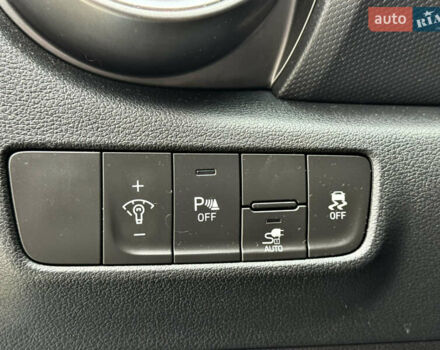 Синій Хендай Kona Electric, об'ємом двигуна 0 л та пробігом 172 тис. км за 17500 $, фото 23 на Automoto.ua