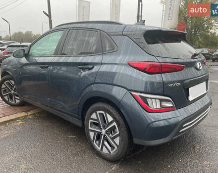 Синий Хендай Kona Electric, объемом двигателя 0 л и пробегом 30 тыс. км за 5000 $, фото 3 на Automoto.ua
