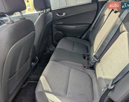 Синий Хендай Kona Electric, объемом двигателя 0 л и пробегом 49 тыс. км за 17333 $, фото 13 на Automoto.ua