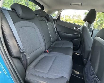 Синій Хендай Kona Electric, об'ємом двигуна 0 л та пробігом 70 тис. км за 16900 $, фото 22 на Automoto.ua