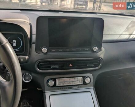 Синий Хендай Kona Electric, объемом двигателя 0 л и пробегом 49 тыс. км за 17333 $, фото 22 на Automoto.ua