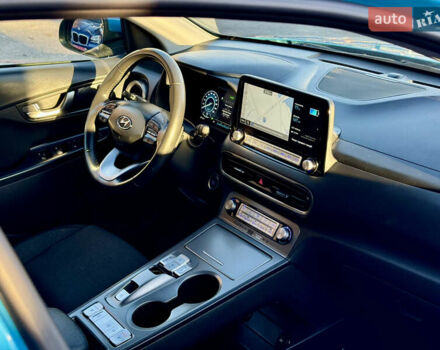 Синий Хендай Kona Electric, объемом двигателя 0 л и пробегом 89 тыс. км за 16999 $, фото 1 на Automoto.ua