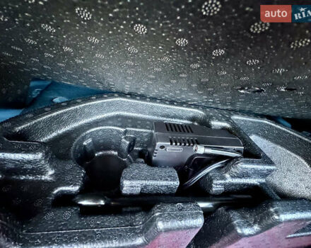 Синий Хендай Kona Electric, объемом двигателя 0 л и пробегом 89 тыс. км за 16999 $, фото 42 на Automoto.ua