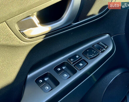 Синий Хендай Kona Electric, объемом двигателя 0 л и пробегом 89 тыс. км за 16999 $, фото 19 на Automoto.ua