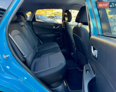 Синий Хендай Kona Electric, объемом двигателя 0 л и пробегом 89 тыс. км за 16999 $, фото 2 на Automoto.ua