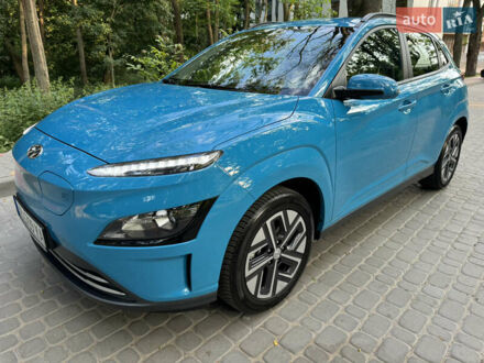 Синий Хендай Kona Electric, объемом двигателя 0 л и пробегом 9 тыс. км за 17199 $, фото 1 на Automoto.ua