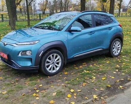 Зеленый Хендай Kona Electric, объемом двигателя 0 л и пробегом 120 тыс. км за 17800 $, фото 2 на Automoto.ua