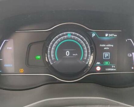 Зеленый Хендай Kona Electric, объемом двигателя 0 л и пробегом 120 тыс. км за 17800 $, фото 27 на Automoto.ua