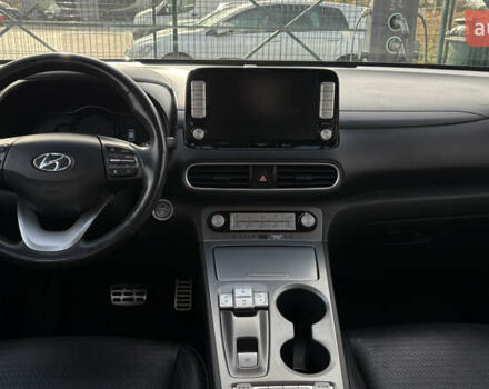 Зеленый Хендай Kona Electric, объемом двигателя 0 л и пробегом 154 тыс. км за 16500 $, фото 19 на Automoto.ua