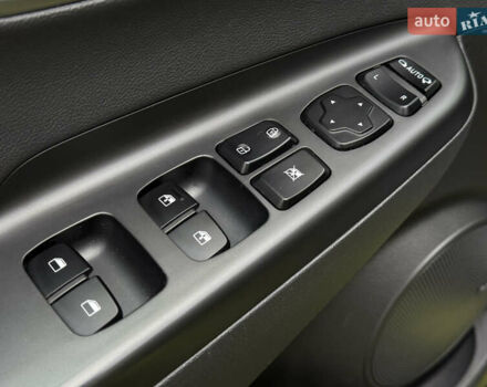 Зеленый Хендай Kona Electric, объемом двигателя 0 л и пробегом 103 тыс. км за 17300 $, фото 23 на Automoto.ua