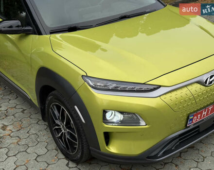 Зеленый Хендай Kona Electric, объемом двигателя 0 л и пробегом 103 тыс. км за 17300 $, фото 12 на Automoto.ua