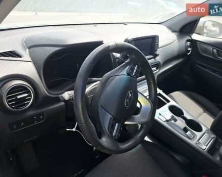 Зеленый Хендай Kona Electric, объемом двигателя 0 л и пробегом 44 тыс. км за 15200 $, фото 16 на Automoto.ua