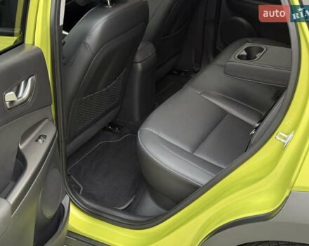 Зеленый Хендай Kona Electric, объемом двигателя 0 л и пробегом 103 тыс. км за 17300 $, фото 39 на Automoto.ua