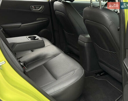 Зеленый Хендай Kona Electric, объемом двигателя 0 л и пробегом 103 тыс. км за 17300 $, фото 44 на Automoto.ua