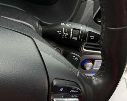 Зеленый Хендай Kona Electric, объемом двигателя 0 л и пробегом 107 тыс. км за 16600 $, фото 40 на Automoto.ua