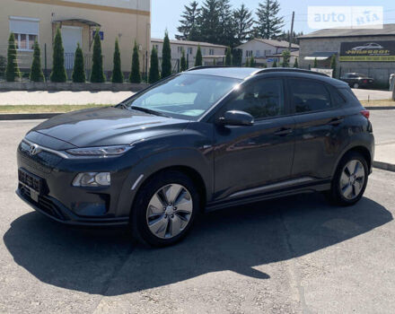 Зелений Хендай Kona Electric, об'ємом двигуна 0 л та пробігом 30 тис. км за 26500 $, фото 2 на Automoto.ua