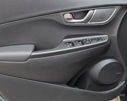 Зеленый Хендай Kona Electric, объемом двигателя 0 л и пробегом 150 тыс. км за 18500 $, фото 13 на Automoto.ua