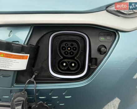 Зеленый Хендай Kona Electric, объемом двигателя 0 л и пробегом 94 тыс. км за 17700 $, фото 15 на Automoto.ua