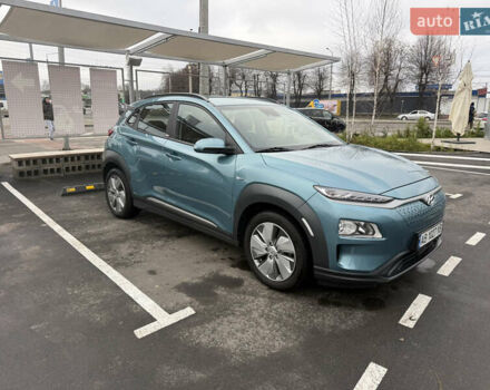 Зеленый Хендай Kona Electric, объемом двигателя 0 л и пробегом 94 тыс. км за 17700 $, фото 3 на Automoto.ua