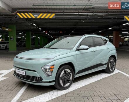 Зеленый Хендай Kona Electric, объемом двигателя 0 л и пробегом 10 тыс. км за 27990 $, фото 3 на Automoto.ua