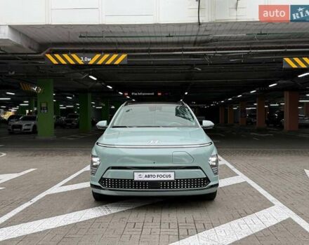 Зеленый Хендай Kona Electric, объемом двигателя 0 л и пробегом 10 тыс. км за 27990 $, фото 2 на Automoto.ua