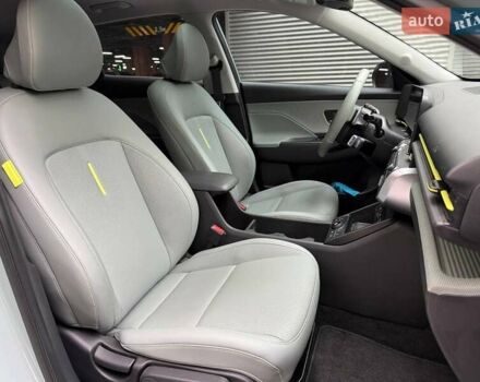 Зеленый Хендай Kona Electric, объемом двигателя 0 л и пробегом 10 тыс. км за 27990 $, фото 14 на Automoto.ua