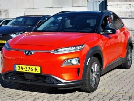 Оранжевый Хендай Kona Electric, объемом двигателя 0 л и пробегом 87 тыс. км за 24990 $, фото 1 на Automoto.ua