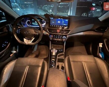 Белый Хендай Lafesta, объемом двигателя 0 л и пробегом 22 тыс. км за 23990 $, фото 21 на Automoto.ua