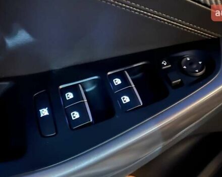 Белый Хендай Lafesta, объемом двигателя 0 л и пробегом 22 тыс. км за 23990 $, фото 12 на Automoto.ua