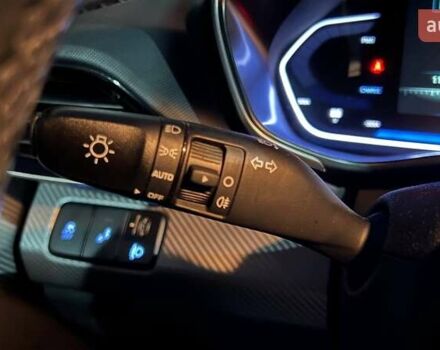 Белый Хендай Lafesta, объемом двигателя 0 л и пробегом 22 тыс. км за 23990 $, фото 15 на Automoto.ua